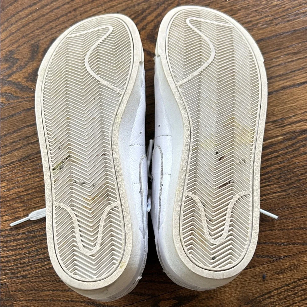 Nike Women's Blazer Low Genuine Leather Sneakers | Size 10